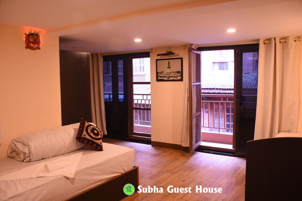 באקטפור Subha Guest House מראה חיצוני תמונה