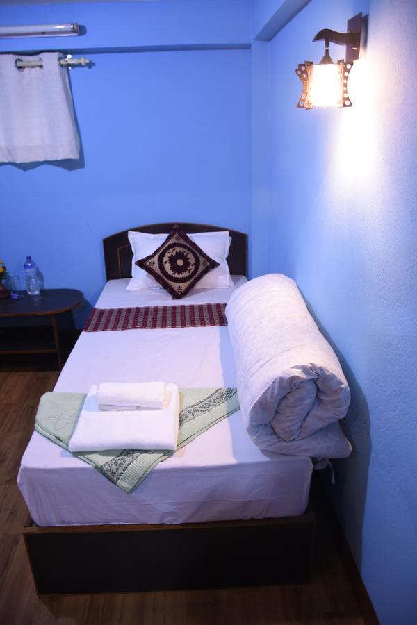 באקטפור Subha Guest House מראה חיצוני תמונה